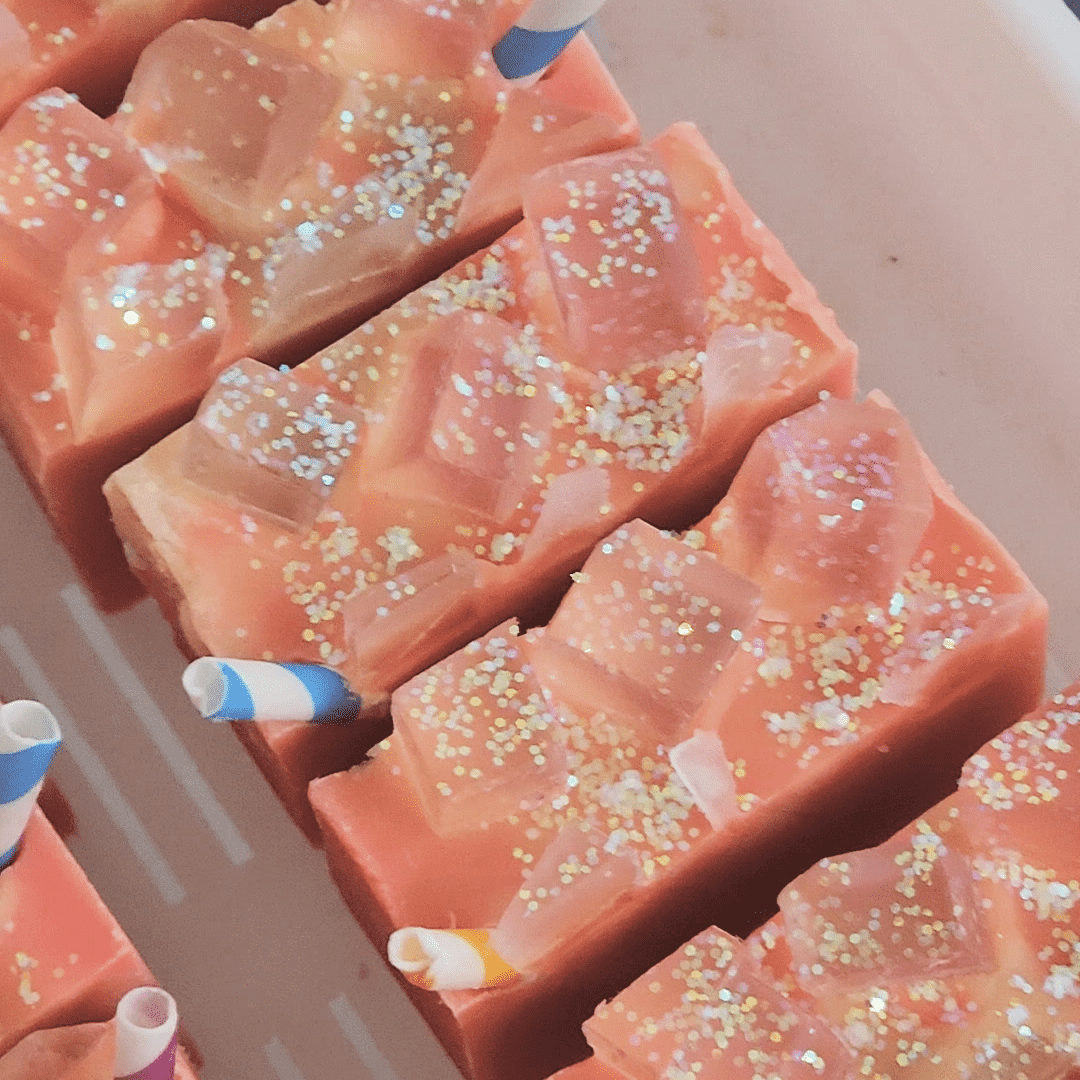 JOSSPURE raspberry lemonade mild shea butter soap bars with glitter and straw decoration