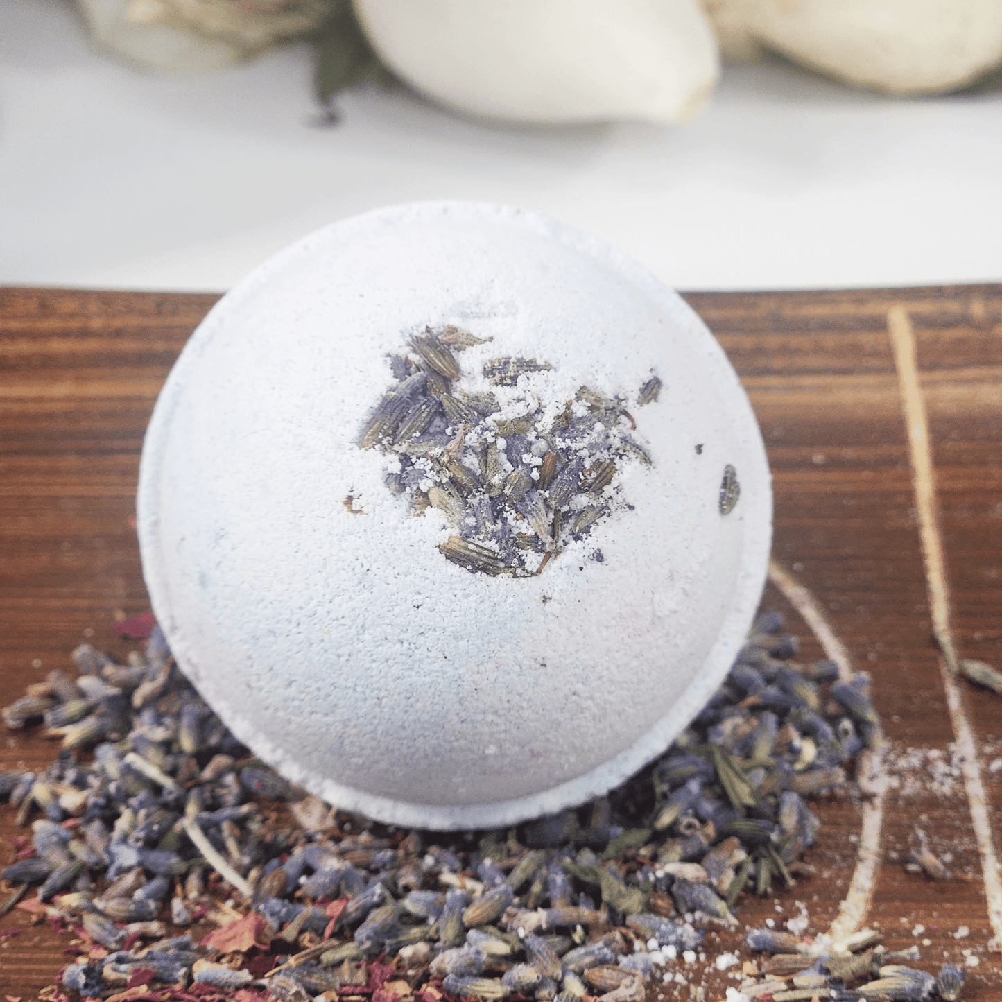 Lavender Bath Bomb | Luxury Bath Bomb