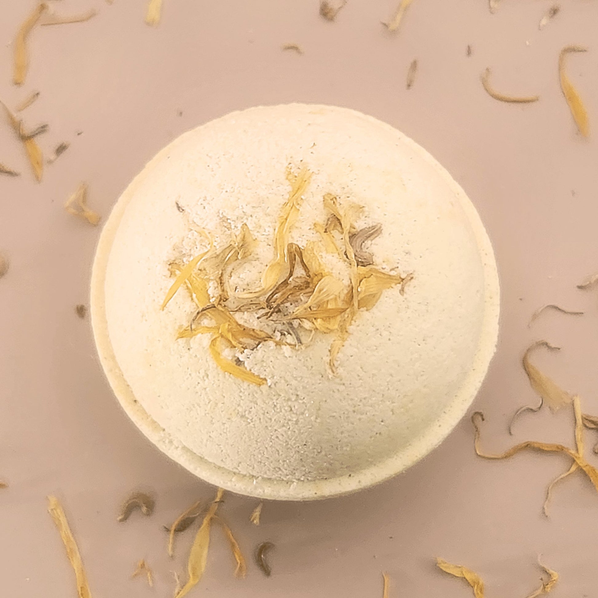 Grapefruit Lemongrass Bath Bomb -Luxury Handcrafted Bath Bombs - JOSSPURE