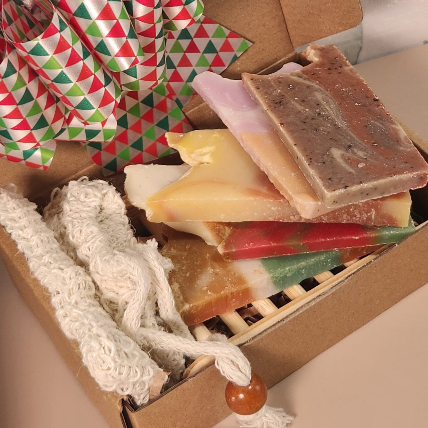 Holiday Secret Santa Gift Set- Bundle #4- 5 Sample Soaps, Sisal Bag & Soap Saver - JOSSPURE