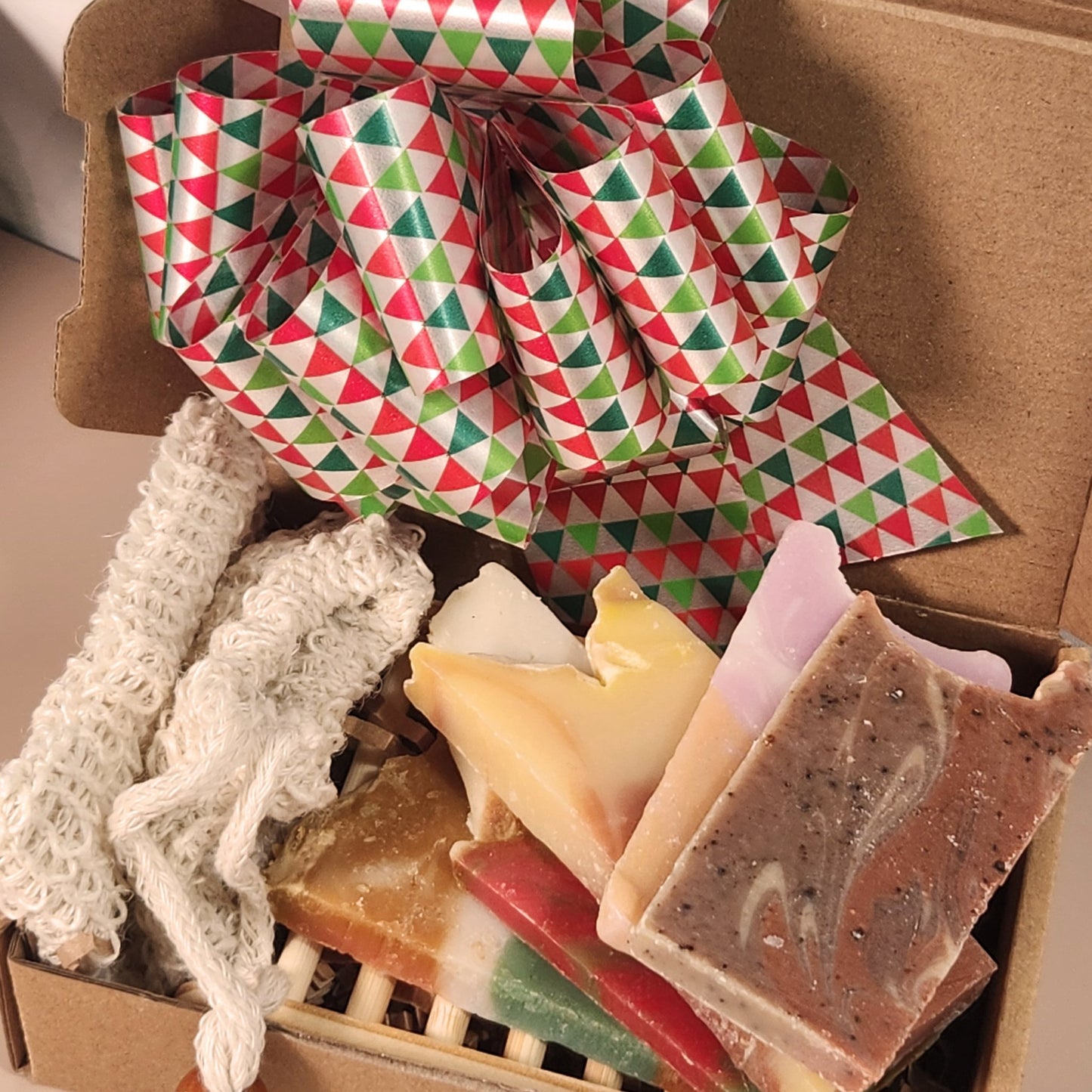 Holiday Secret Santa Gift Set- Bundle #4- 5 Sample Soaps, Sisal Bag & Soap Saver - JOSSPURE