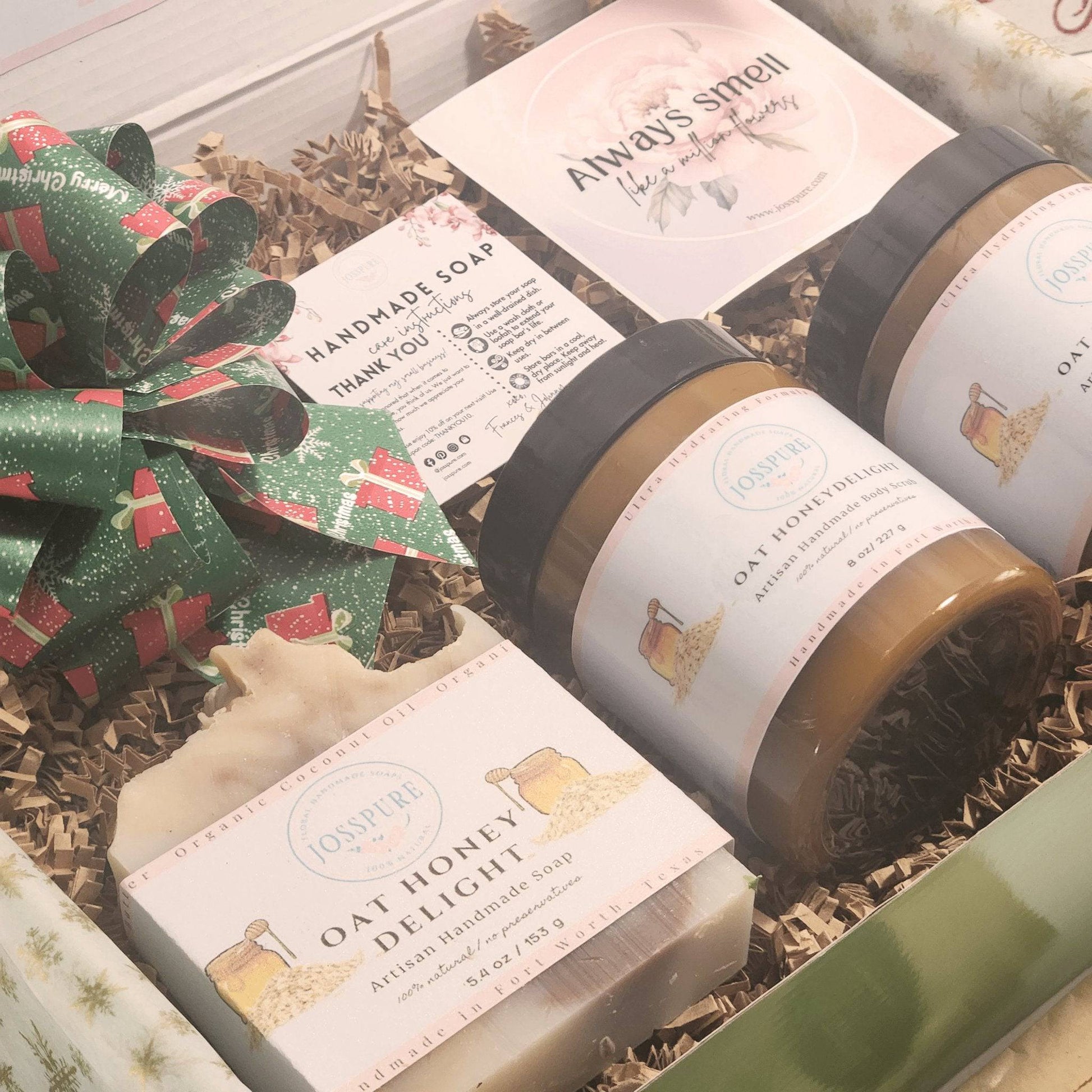  Oatmeal Honey Holiday Deluxe Gift Set