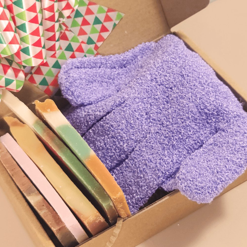 Stocking Stuffer Gift Set- Sample Soaps & Exfoliating Gloves - JOSSPURE